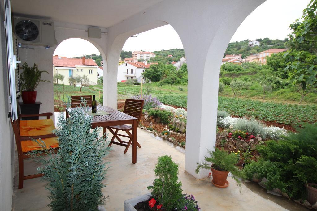 Megi1 Leilighet Vrbnik Rom bilde